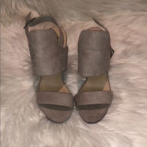 Forever 21 suede heels